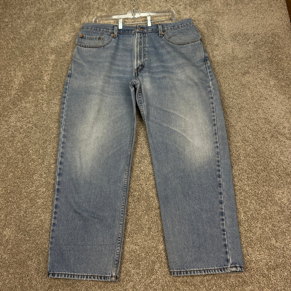 Levis 550 Relaxed Fit Jeans Mens 38x30 Light Wash Denim Tapered Leg 5 Pocket EUC